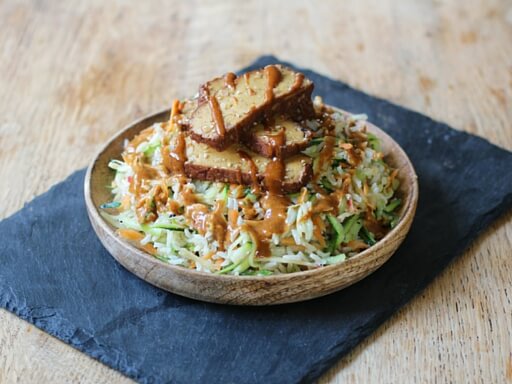 Asian Brown Rice Salad – Coconut Merchant