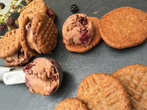Peanut Butter Ice-Cream Sandwich Biscuits