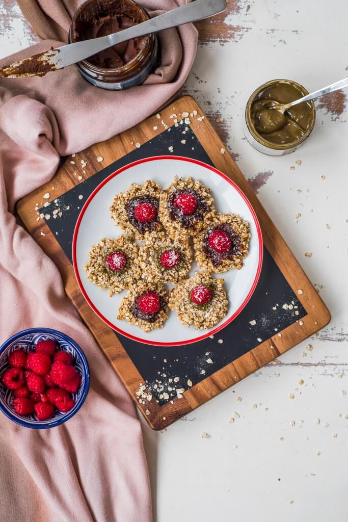 TRY THESE: 2 INGREDIENTS BANANA OATS COOKIES – Coconut Merchant