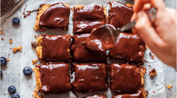 TRY THESE: FLOURLESS CHOCOLATE CHIP BLONDIES WITH CHOCOLATE GANACHE